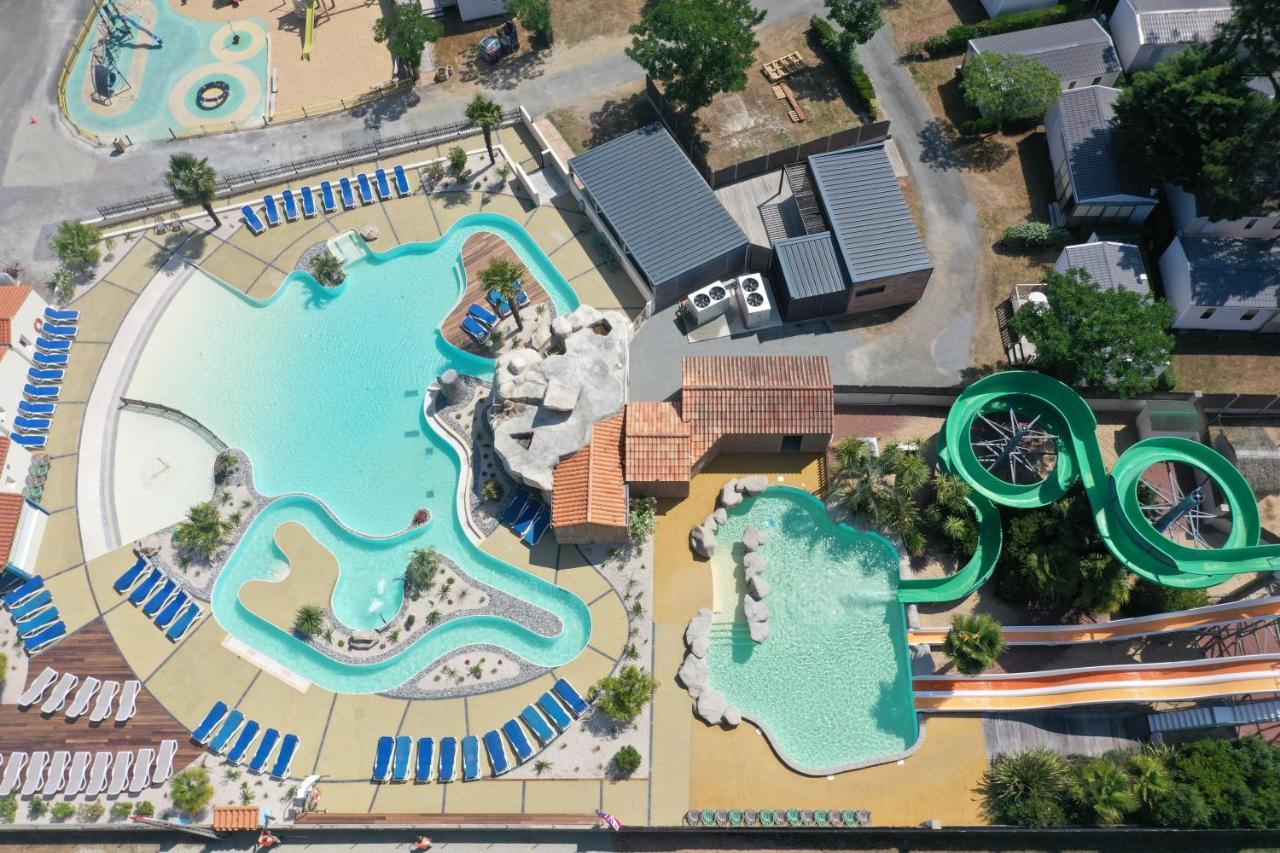 Отель Camping Les Chouans Сент-Илер-де-Рье Экстерьер фото